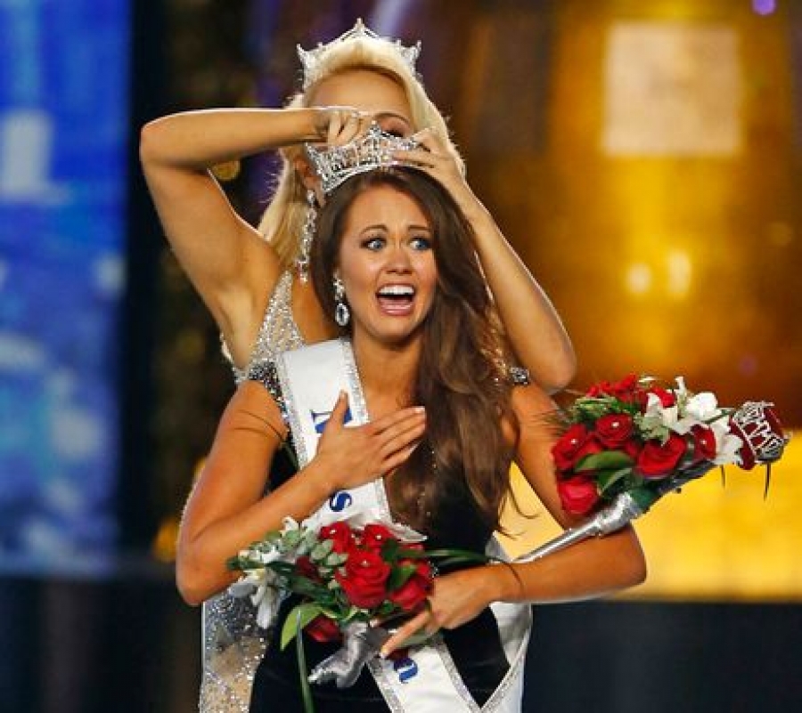 Miss New York wins Miss America in a newlook, swimsuitfree pageant