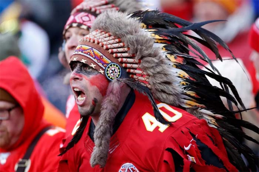 The Kansas City Chiefs’ racist mascot has flown under the radar. Not anymore. - Sac Cultural Hub