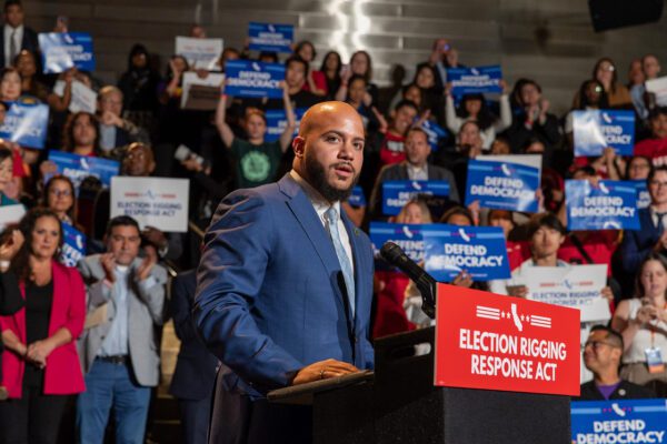 Black Lawmakers at Forefront of Newsom–Trump Redistricting Clash