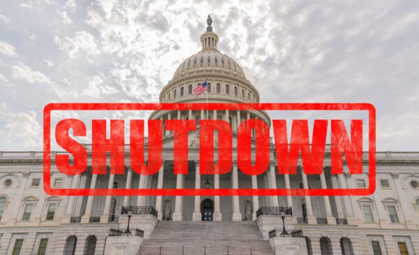 As Government Shutdown Finally Ends, Flight Delays Continue Into Holiday Season